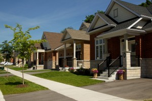 Bungalows in the Neighbourhood of Cardinal Point, Stouffville