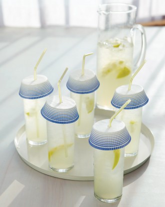 Keep bugs & pests out of your drinks with muffin liners
