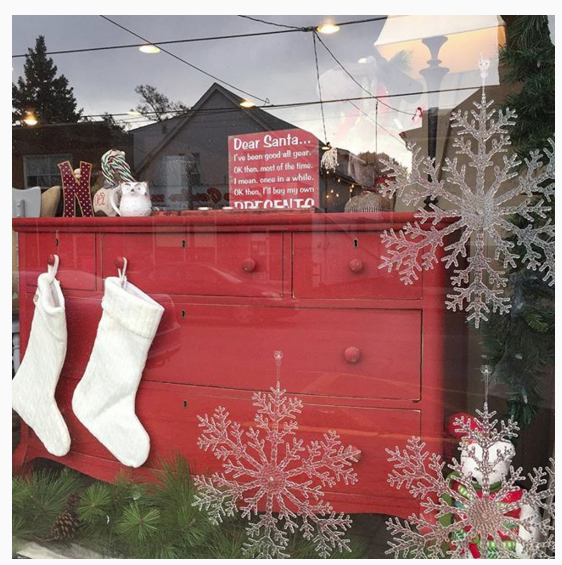 Holiday Shopping in Stouffville | Geranium Blog