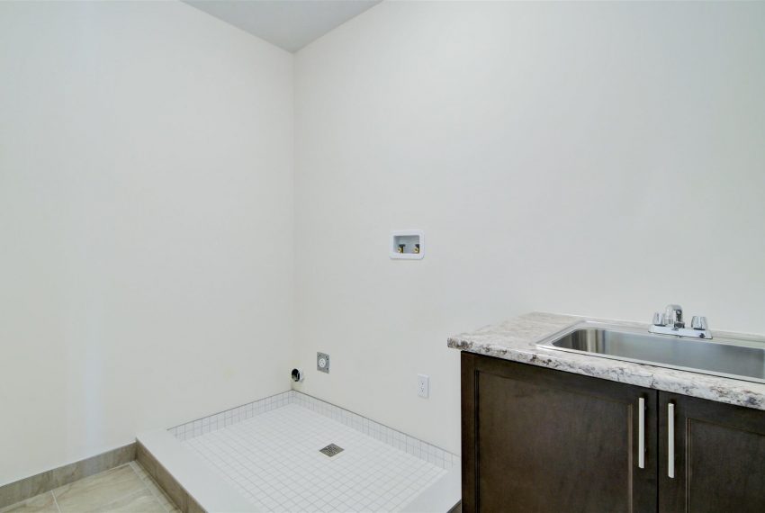 Basement_Bathroom