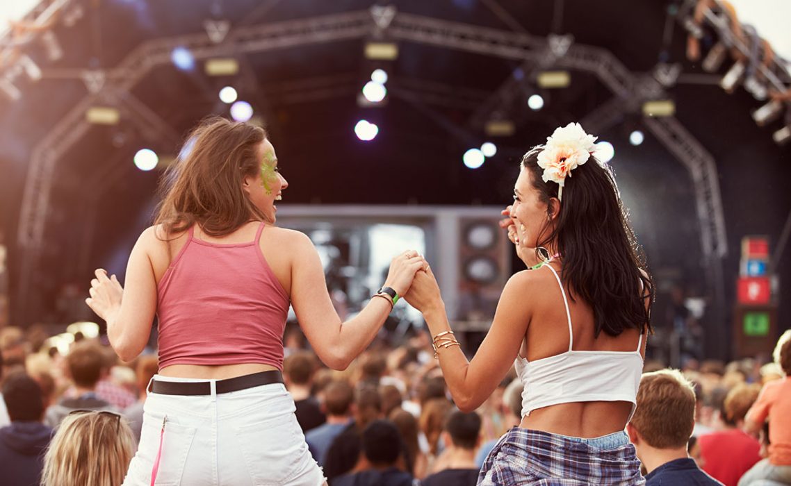 teens-at-concert teens-at-concert